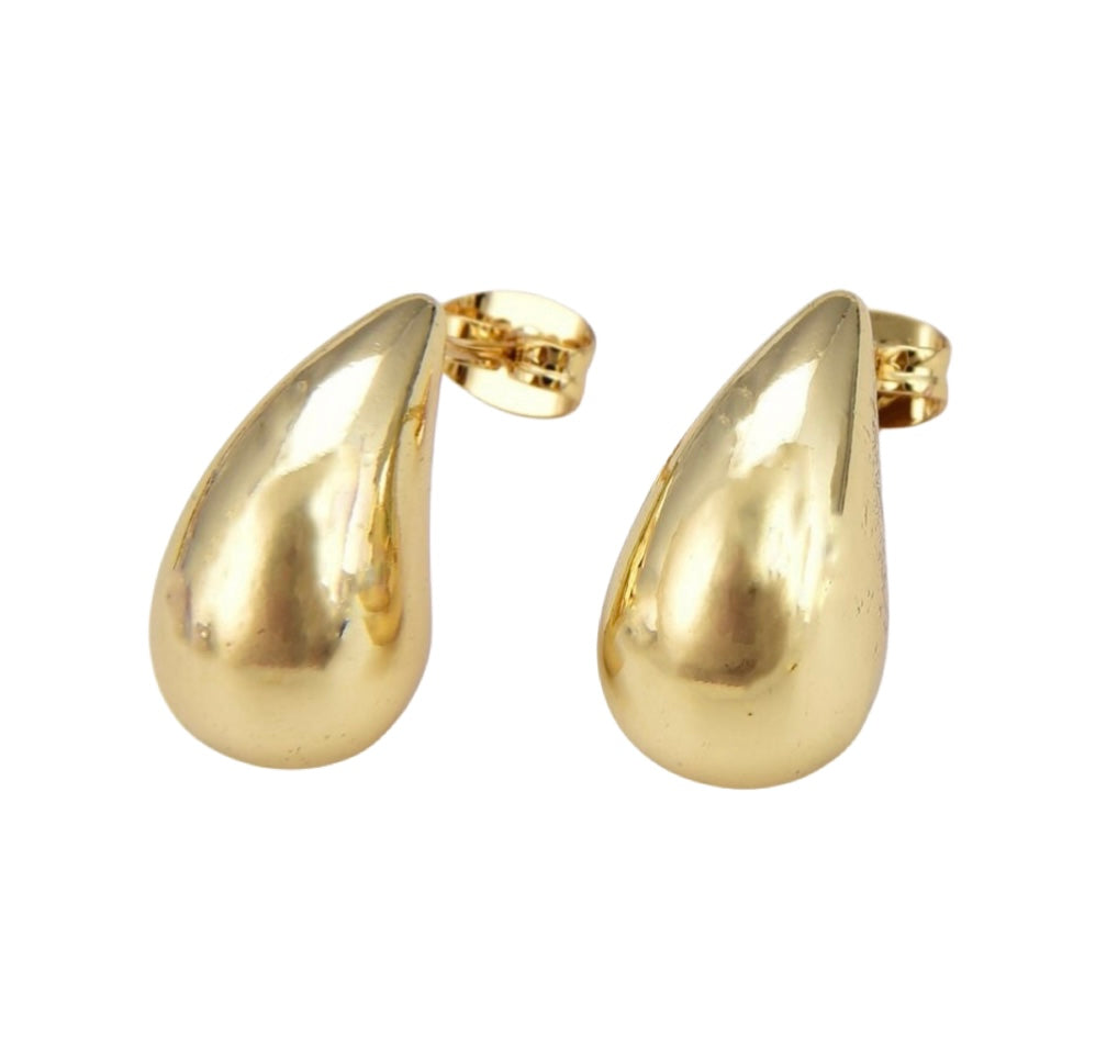 Mini Teardrop Stud