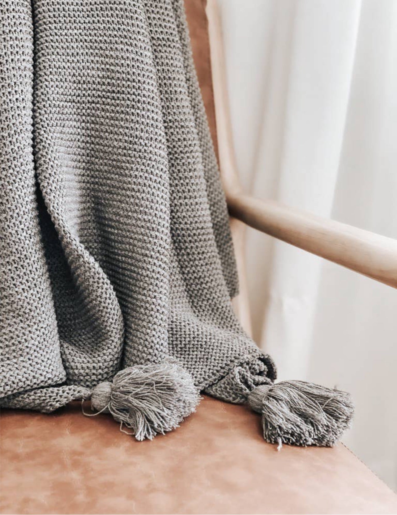 Knit Blanket With Tassels