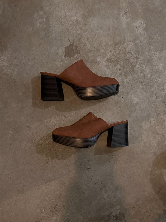 Fiona Saddle Mule